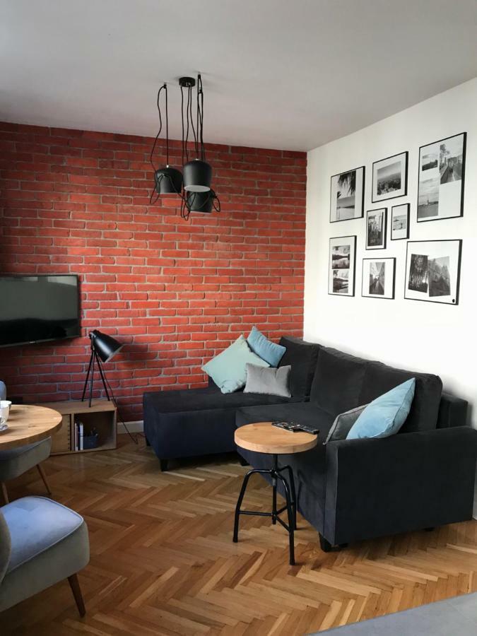 Apartament Hoża